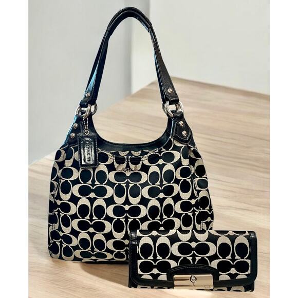 Coach F21881 Ashley Signature Hobo Bag & Signature Wallet - Picture 1 of 16